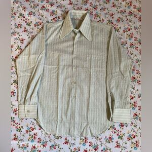 Vintage Capri West dress shirt size M, New without tags.